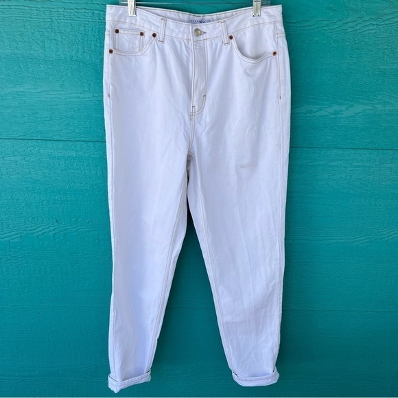 Topshop Ivory White Mom Straight Denim High Rise Jeans Size 32 - Picture 4 of 7